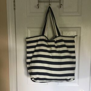 New Canvas Large Tote
